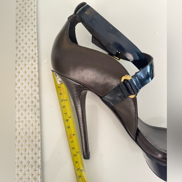 Tory Burch Platform Crisscross Strappy Heels - Picture 6 of 6